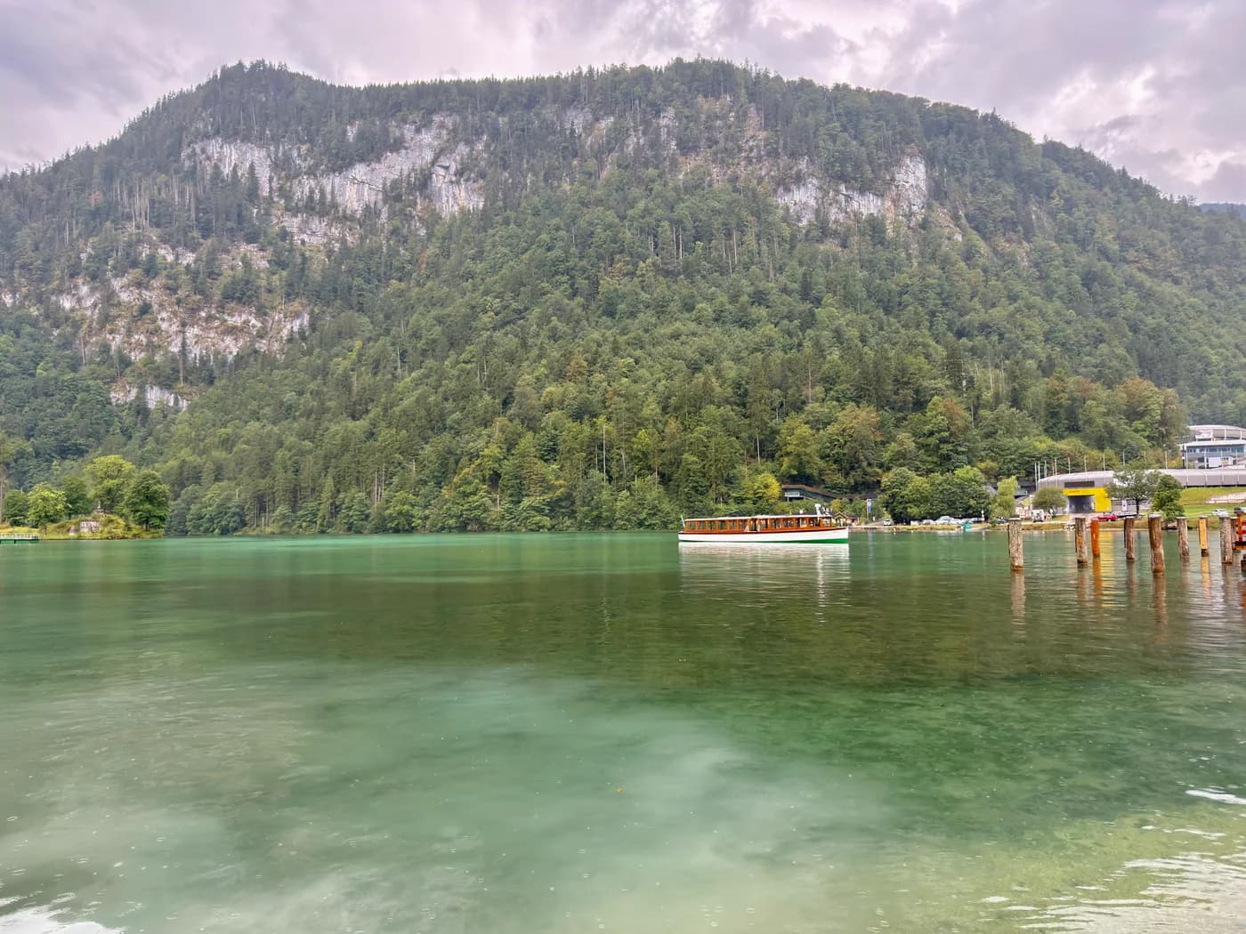 Quiet evening at Königssee Seelände with still water and mountain reflections
